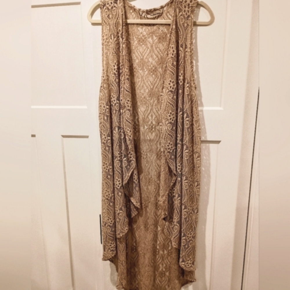 Elegant Lace Kimono Cardigan